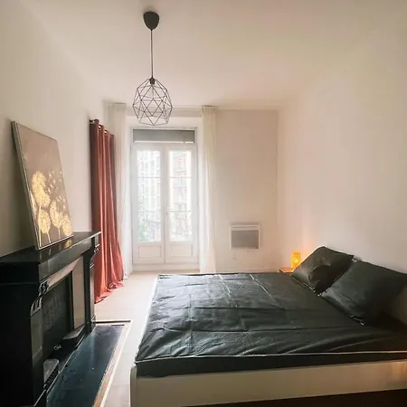 The Charmant At #dt Apartment